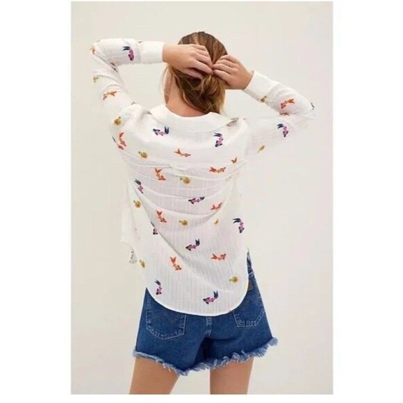 Anthropologie Maeve Embroidered Koi Fish White Button Down Rolltab Sleeves 4 - Picture 2 of 11